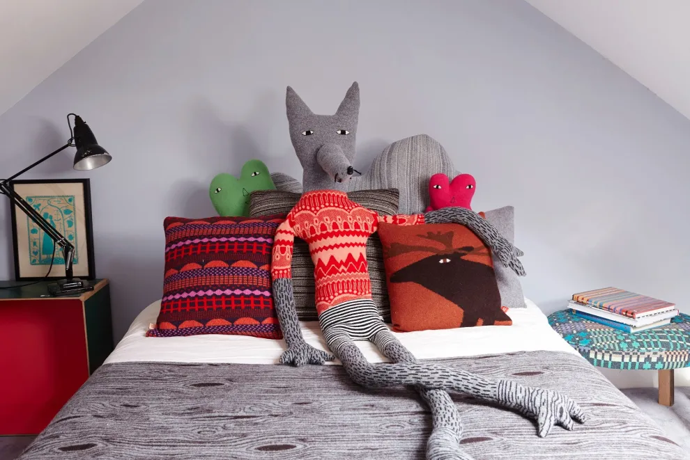 XL Giant Creature - Made To Order - Grey Wolf