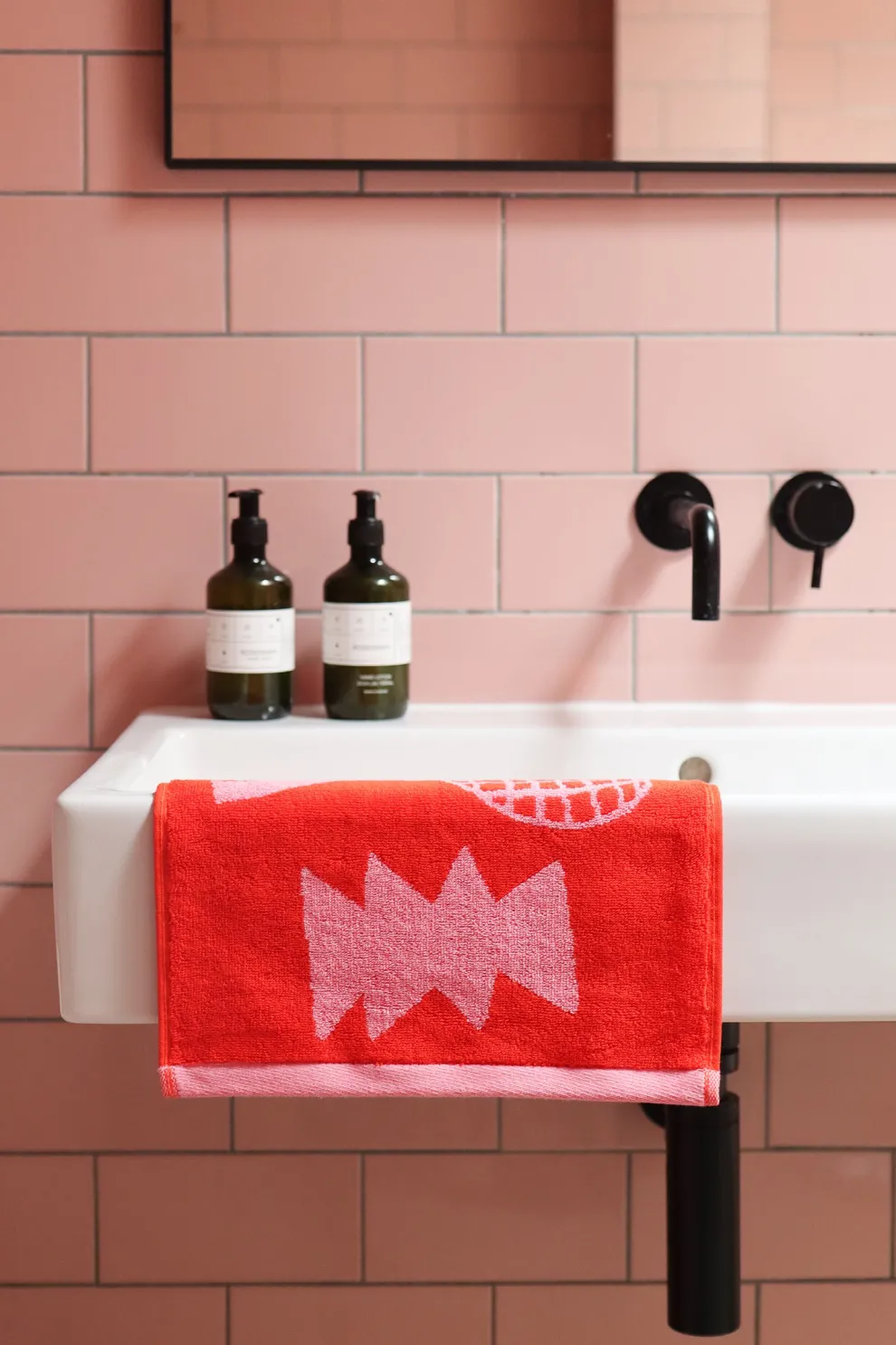 Abstract Shapes Face Cloth